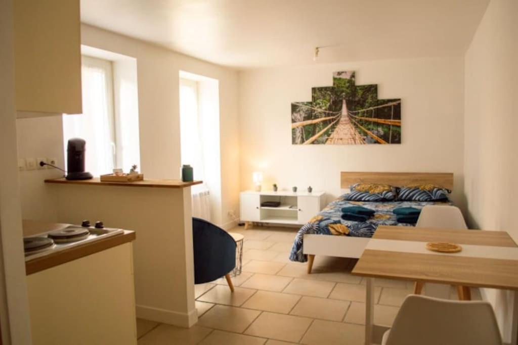 Studio Cosy Tv Wifi Confortable Et Chaleureux Gaillon Luaran gambar
